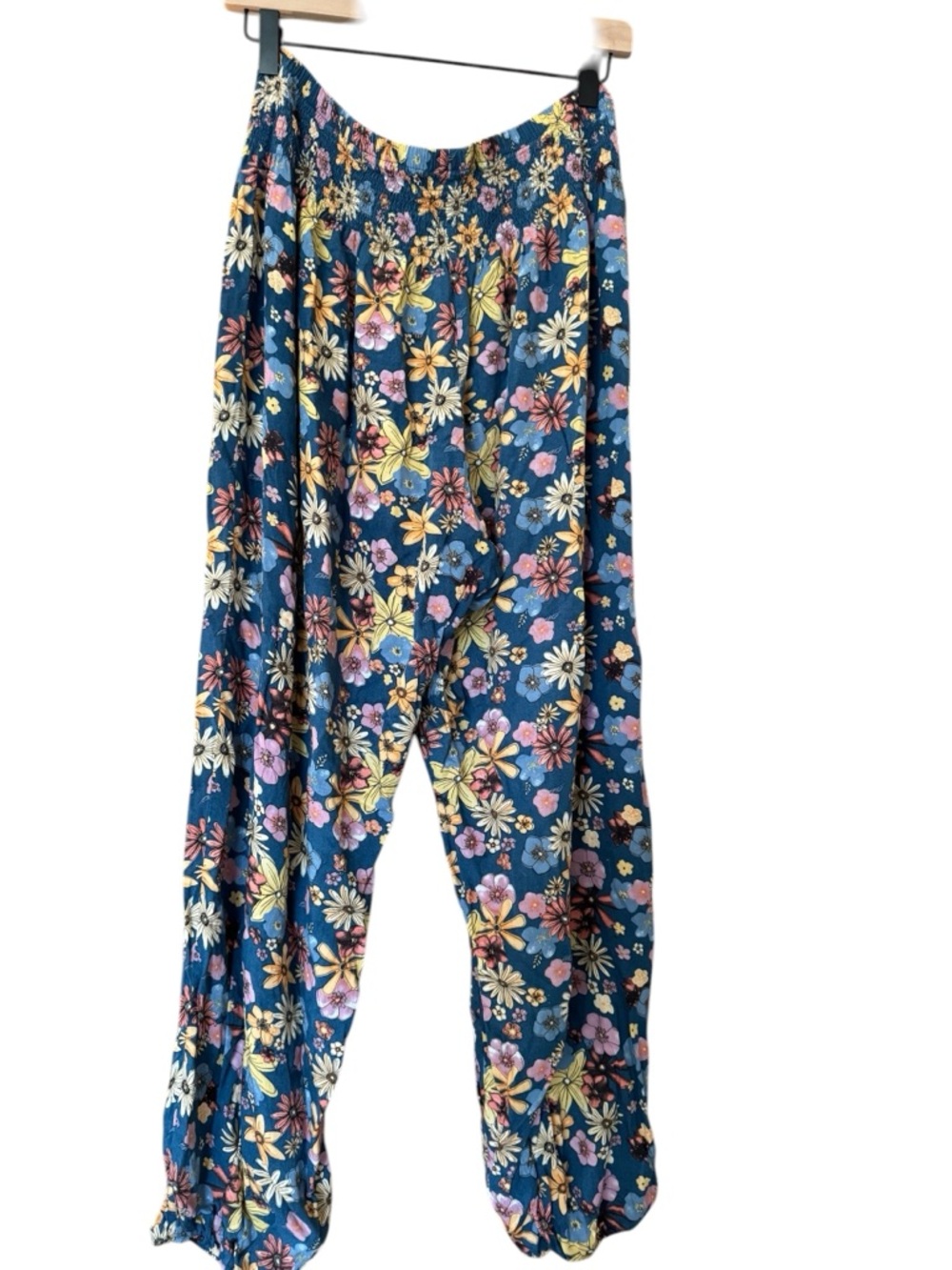 Lotus & Luna Blue Floral Wide Leg Pants - Picture 2 of 3